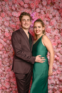 Ali_Gator_123-RosesLove-184