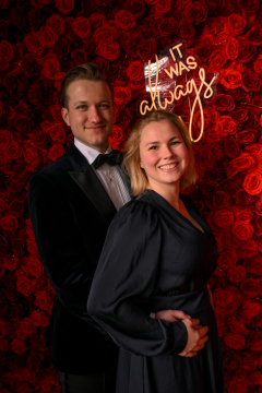Ali_Gator_123-RosesLove-360