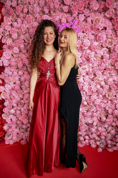 Ali_Gator_123-RosesLove-583