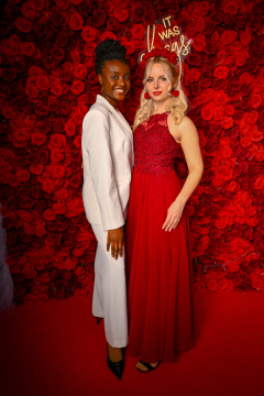 Ali_Gator_123-RosesLove-648