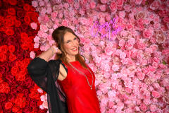 Ali_Gator_123-RosesLove-720