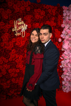 Ali_Gator_123-RosesLove-799