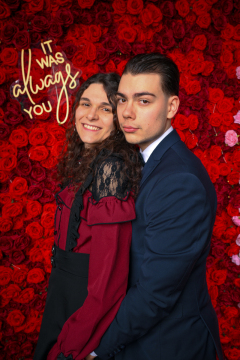 Ali_Gator_123-RosesLove-802